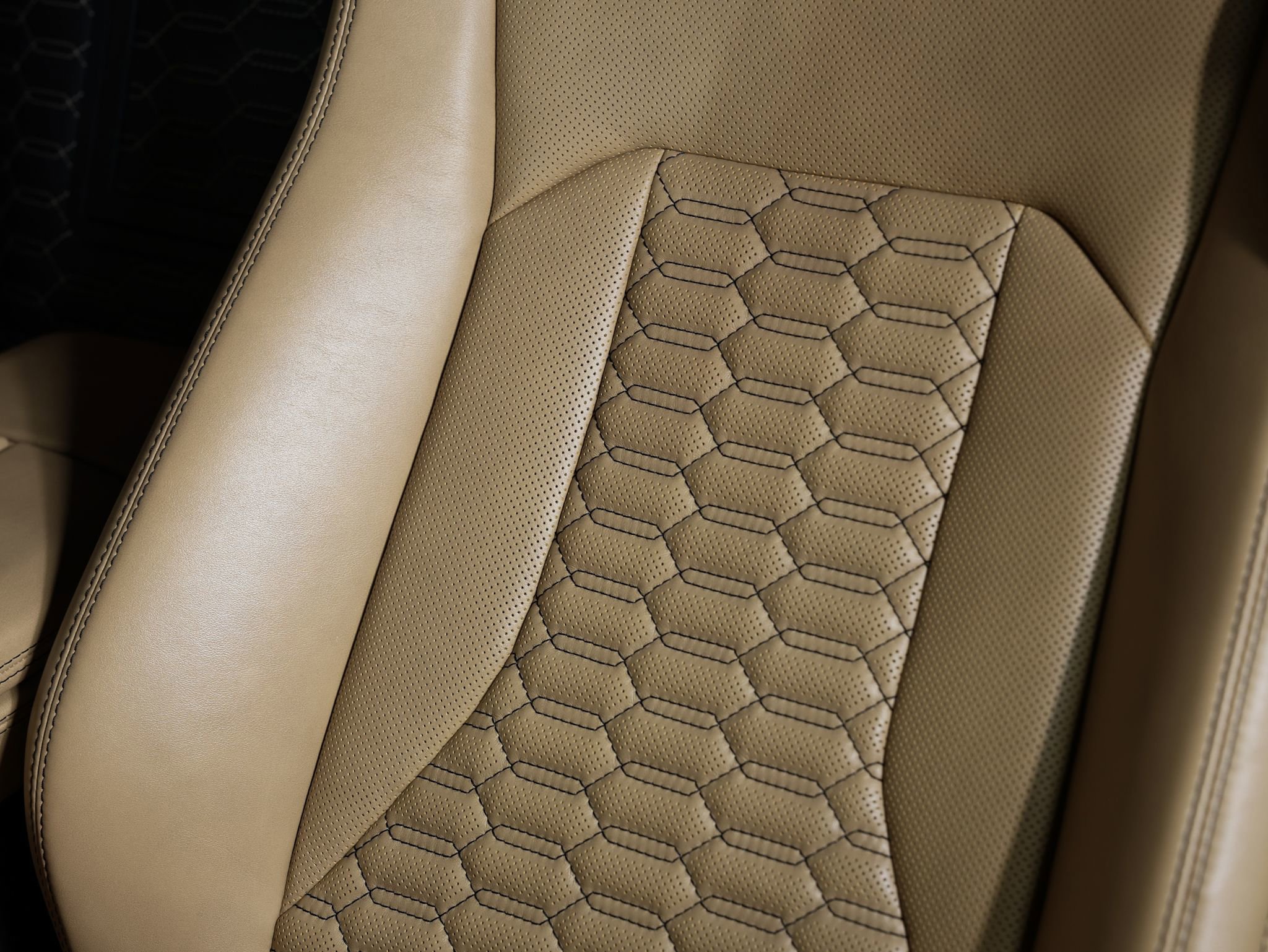 Used 2019 Lamborghini Urus image 42