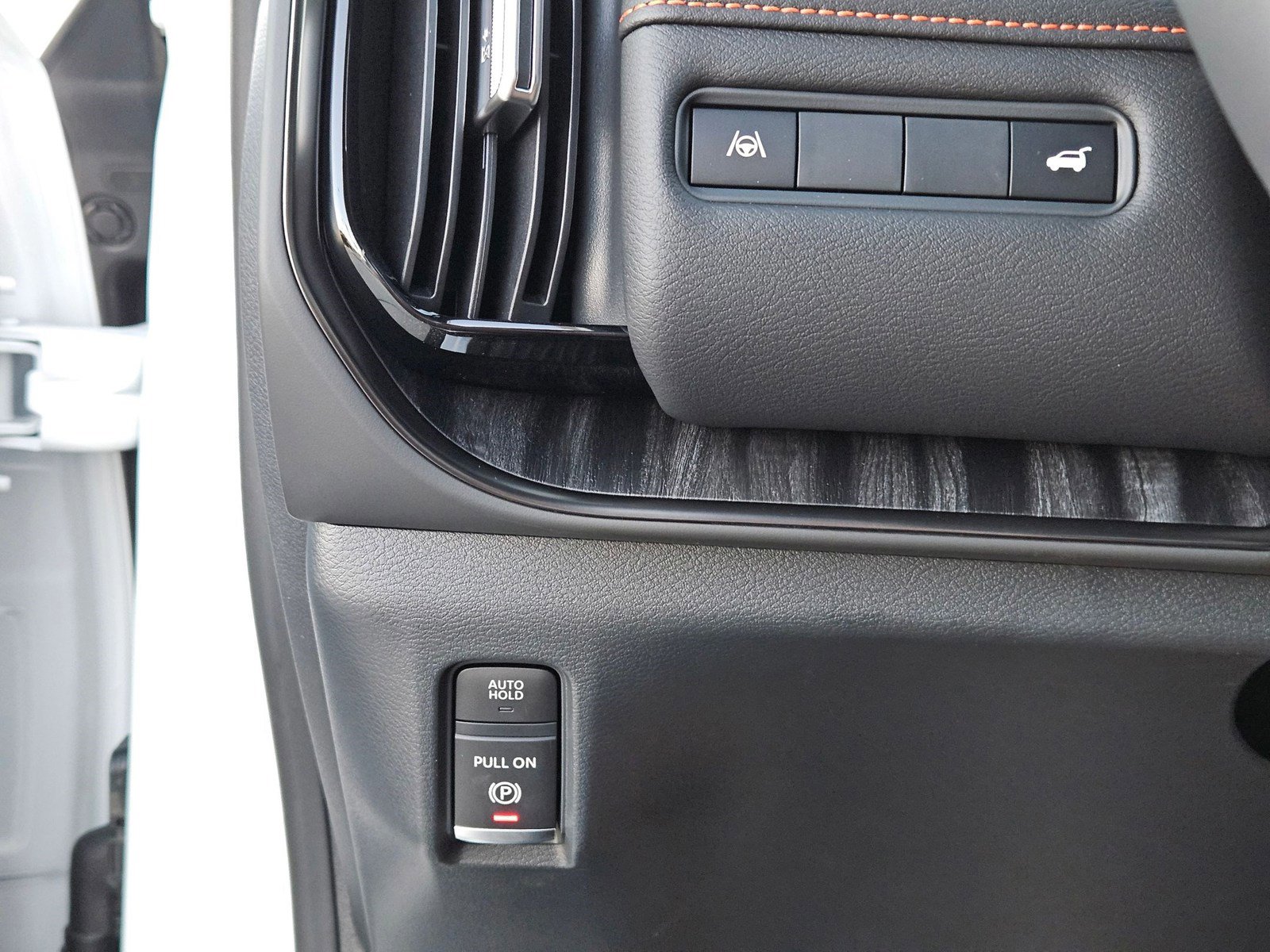 New 2026 Nissan Armada PRO-4X AWD/4WD image 13