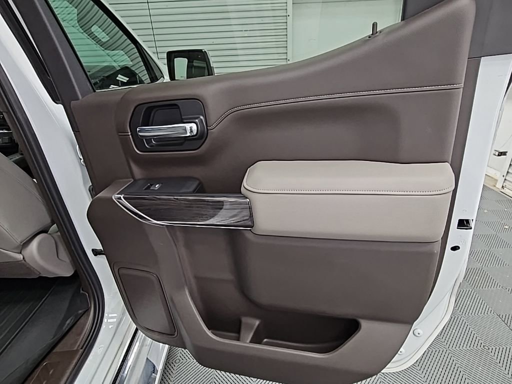 Used 2020 Chevrolet Silverado 1500 LTZ w/ LTZ Premium Package image 41