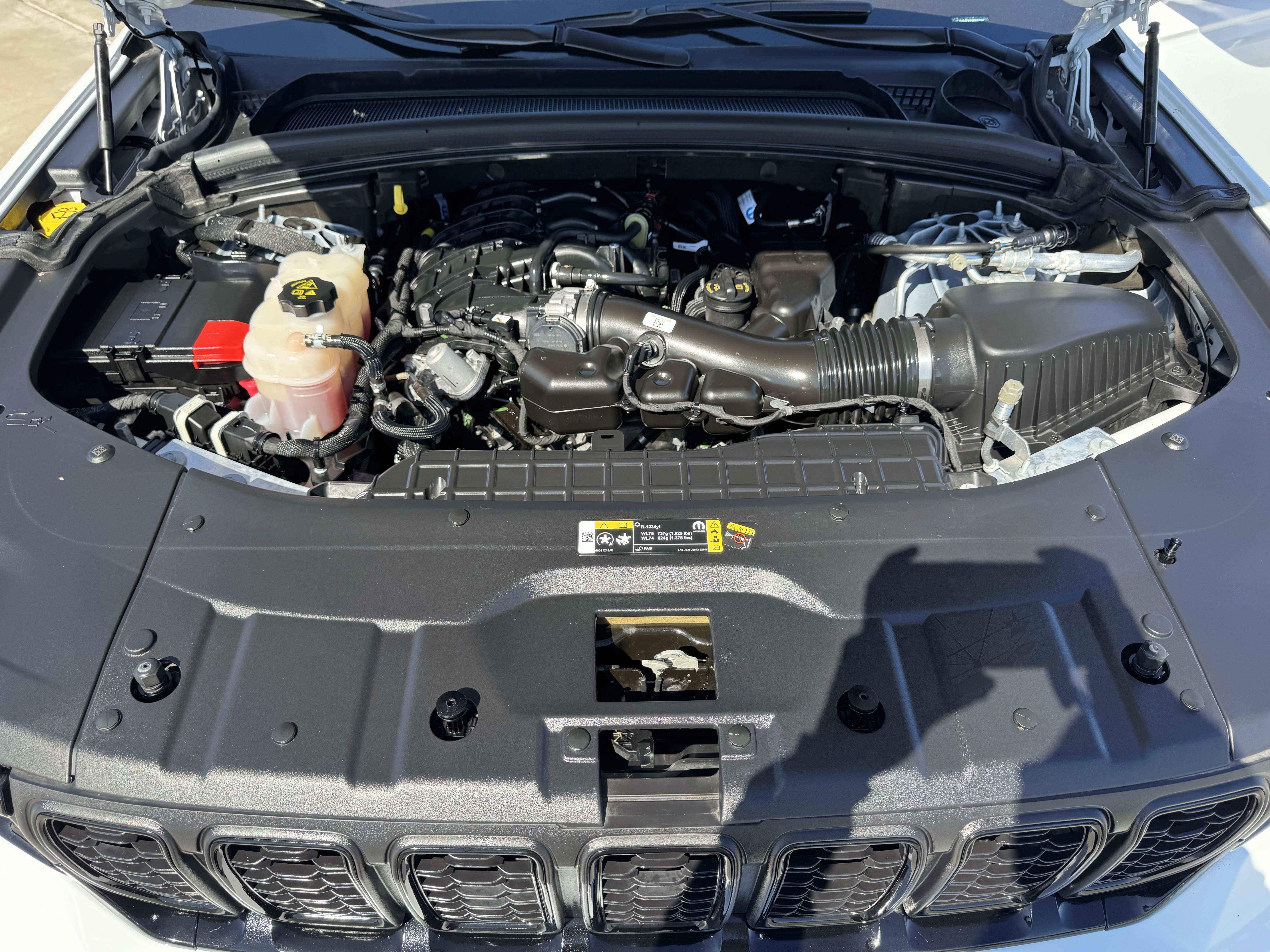 Used 2025 Jeep Grand Cherokee Altitude AWD/4WD image 31