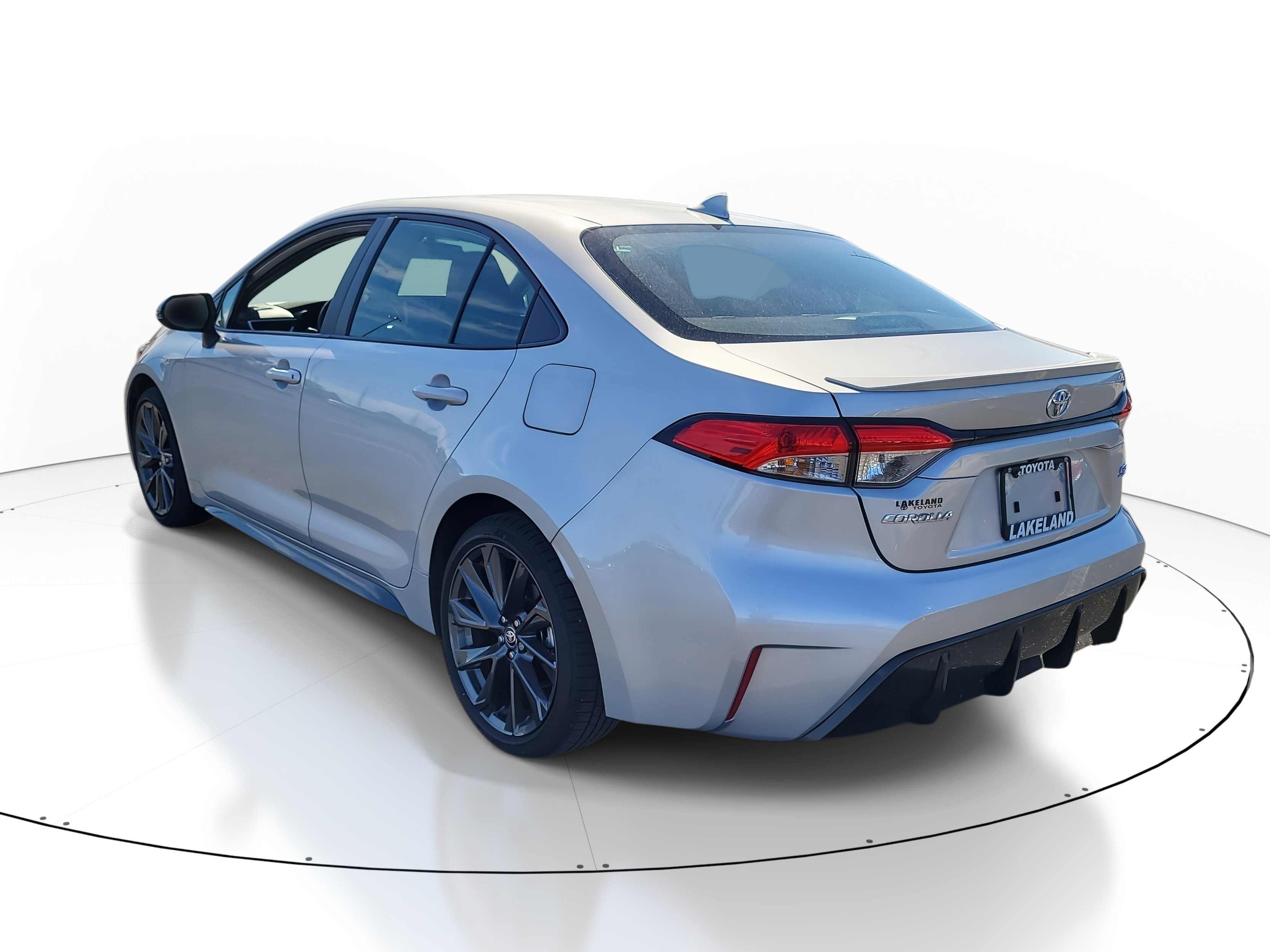 Certified 2025 Toyota Corolla SE image 5