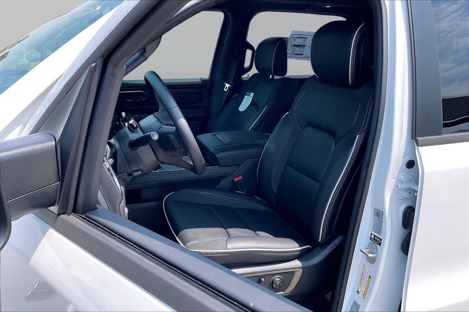 New 2026 RAM 1500 Limited AWD/4WD image 9