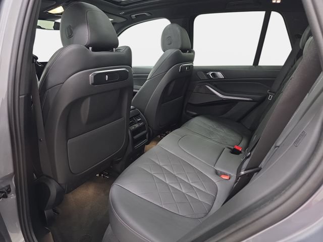 Certified 2024 BMW X5 xDrive40i w/ Premium Package AWD/4WD image 10
