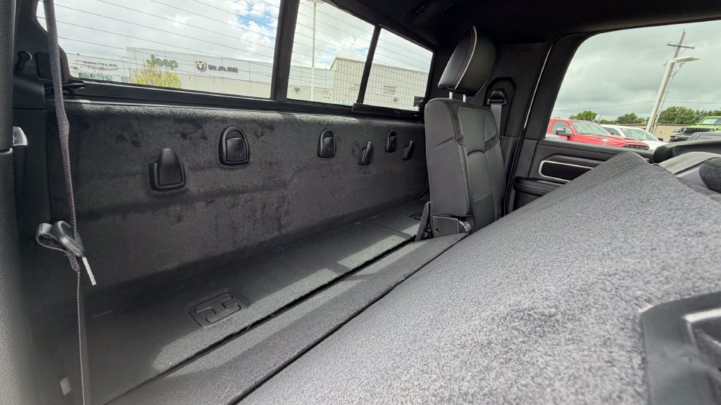 New 2026 RAM 3500 Laramie w/ Night Edition AWD/4WD image 17