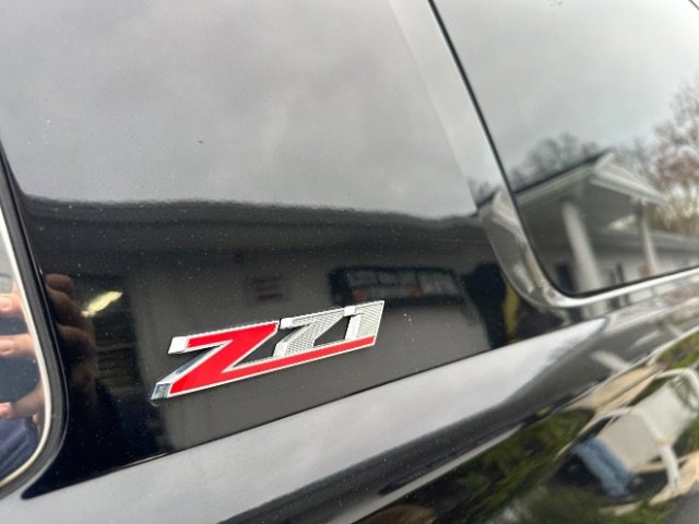 Used 2019 Chevrolet Suburban LT image 38