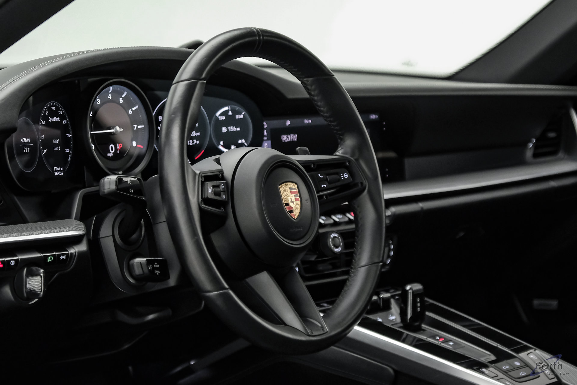 Used 2020 Porsche 911 Carrera 4S AWD/4WD image 41