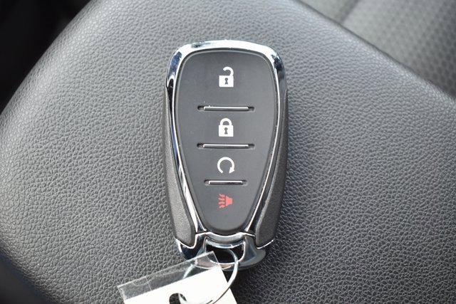 Used 2025 Chevrolet Trax LT w/ LT Convenience Package image 31