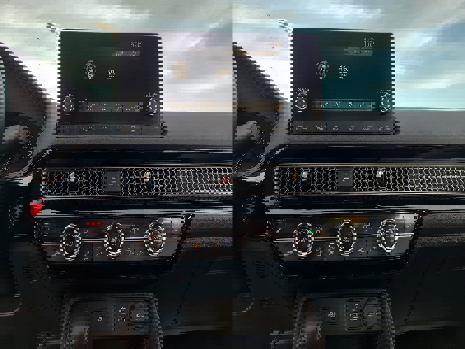 Used 2023 Honda Civic EX image 24