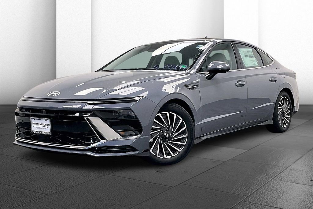 New 2026 Hyundai Sonata Limited image 2