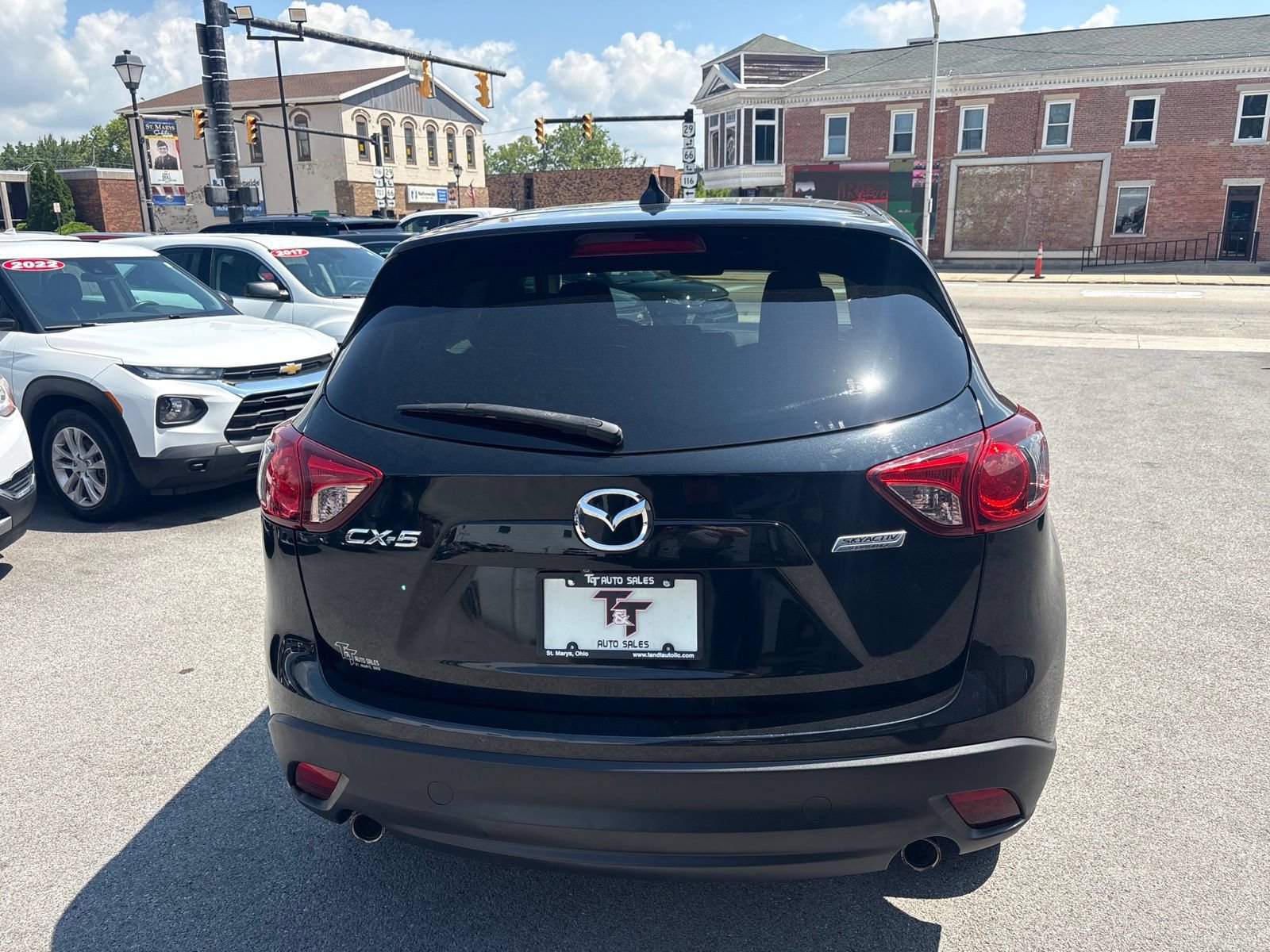 Used 2016 MAZDA CX-5 Touring w/ Bose/Moonroof Package FWD image 4
