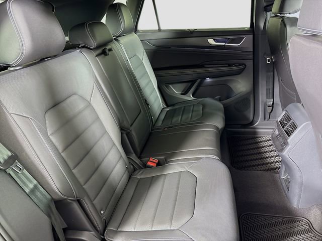 New 2026 Volkswagen Atlas Cross Sport SEL R-Line image 29