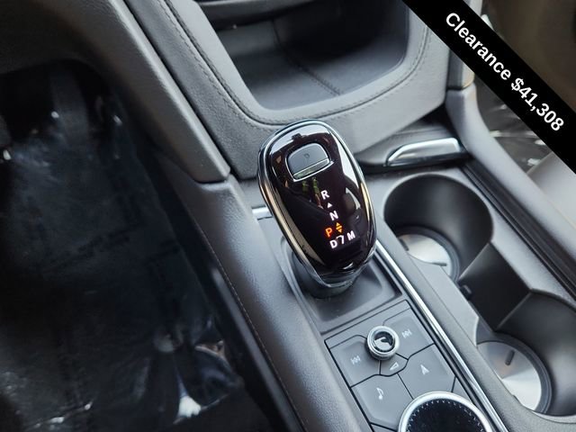 Used 2025 Cadillac XT6 Premium Luxury image 45