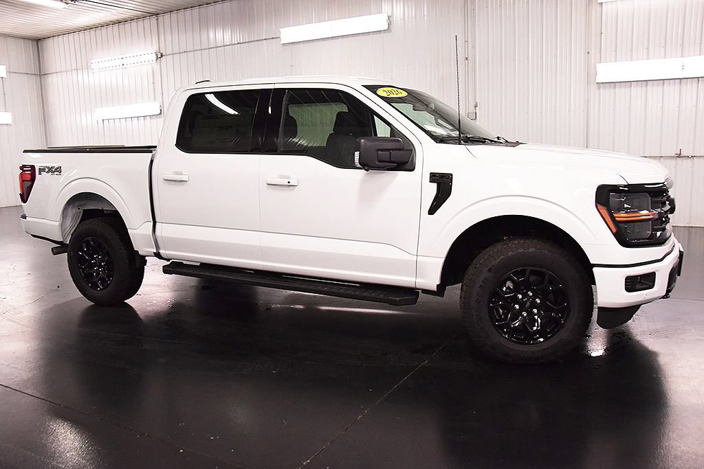 New 2026 Ford F150 XLT w/ Equipment Group 302A MID AWD/4WD image 9