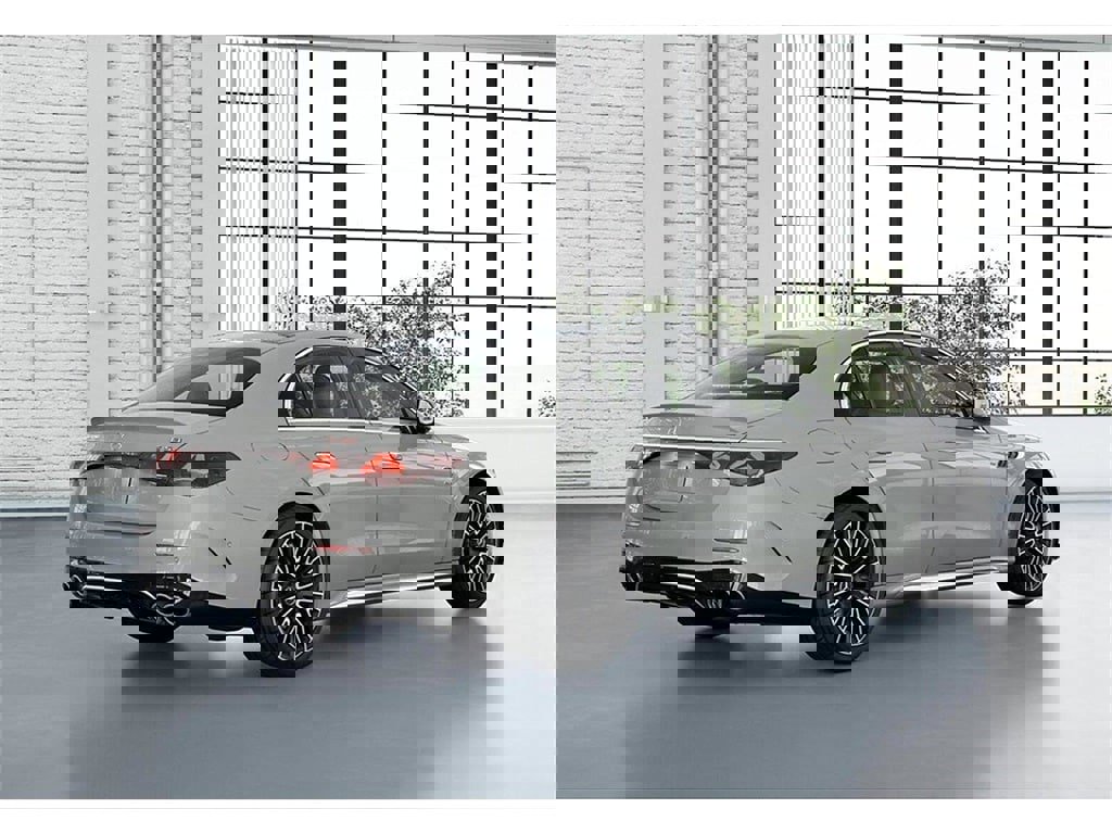 New 2026 Mercedes-Benz E 53 AMG e 4MATIC Sedan image 21