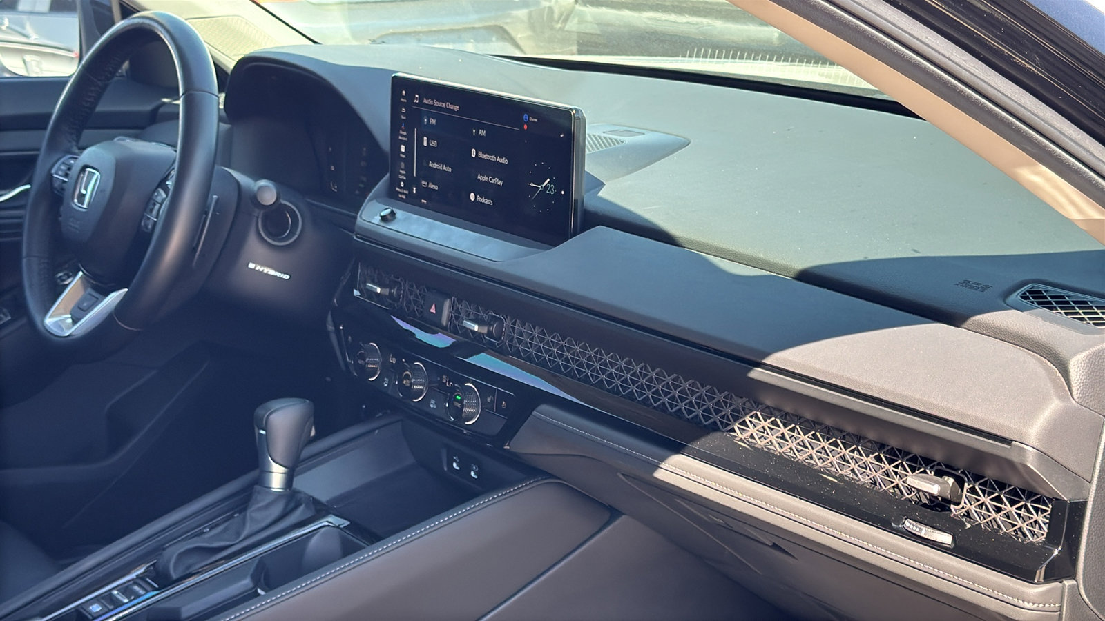 Used 2025 Honda Accord Touring image 29