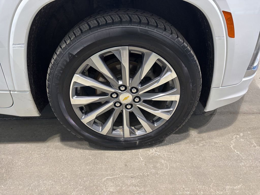Certified 2023 Chevrolet Traverse Premier AWD/4WD image 12