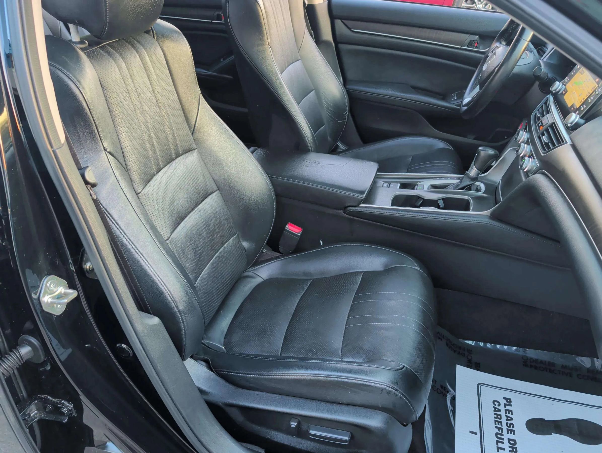 Used 2018 Honda Accord EX-L image 18