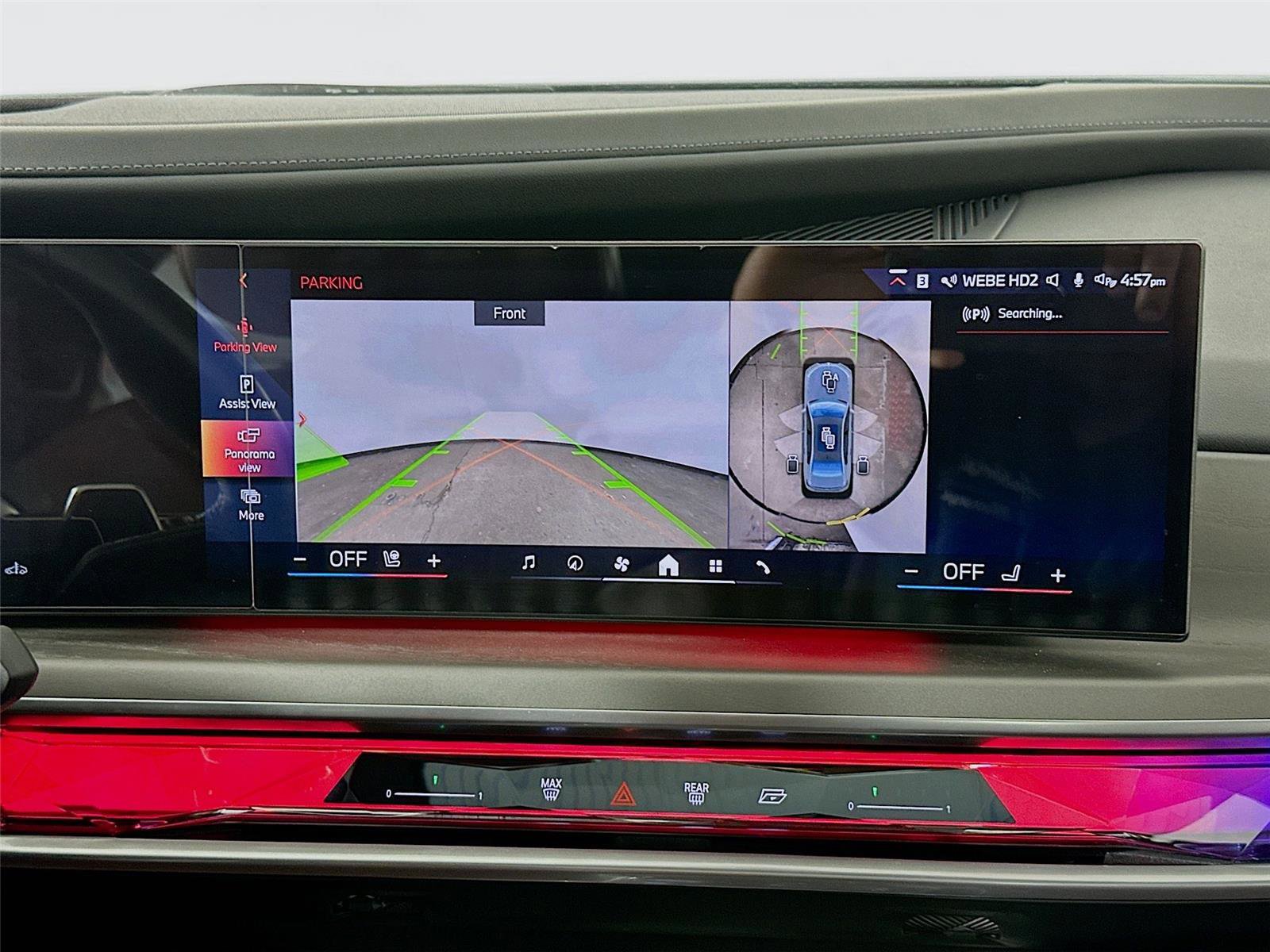 Used 2023 BMW 760i xDrive image 14