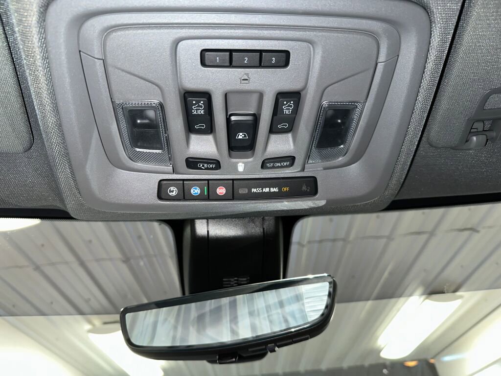 Certified 2021 GMC Sierra 3500 Denali w/ Denali Ultimate Package image 17