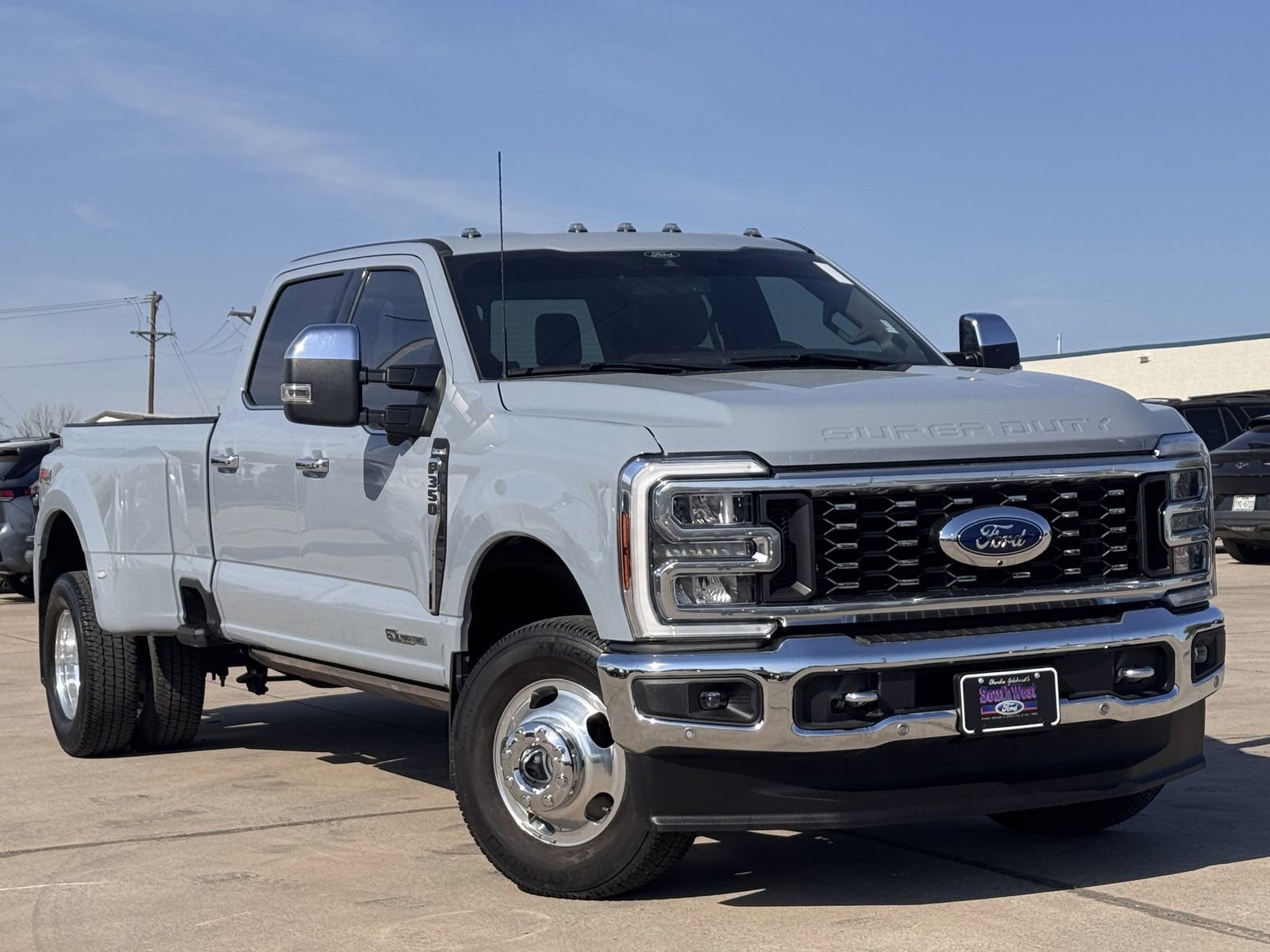 Used 2024 Ford F350 King Ranch w/ Chrome Package image 2