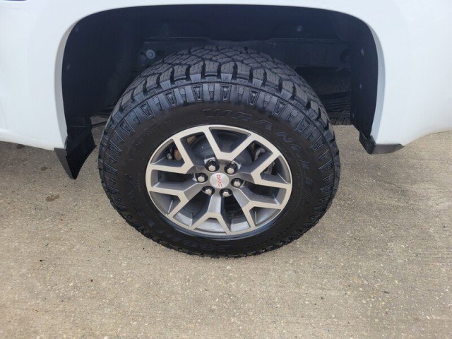 Used 2022 GMC Canyon AT4 w/ Driver Alert Package image 8