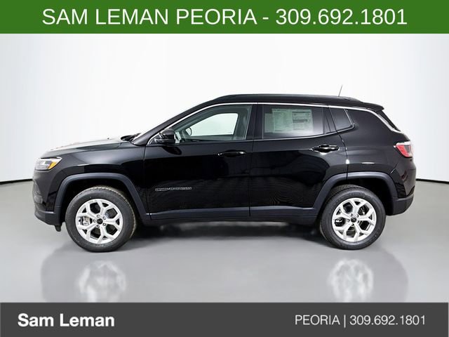 New 2026 Jeep Compass Latitude image 4