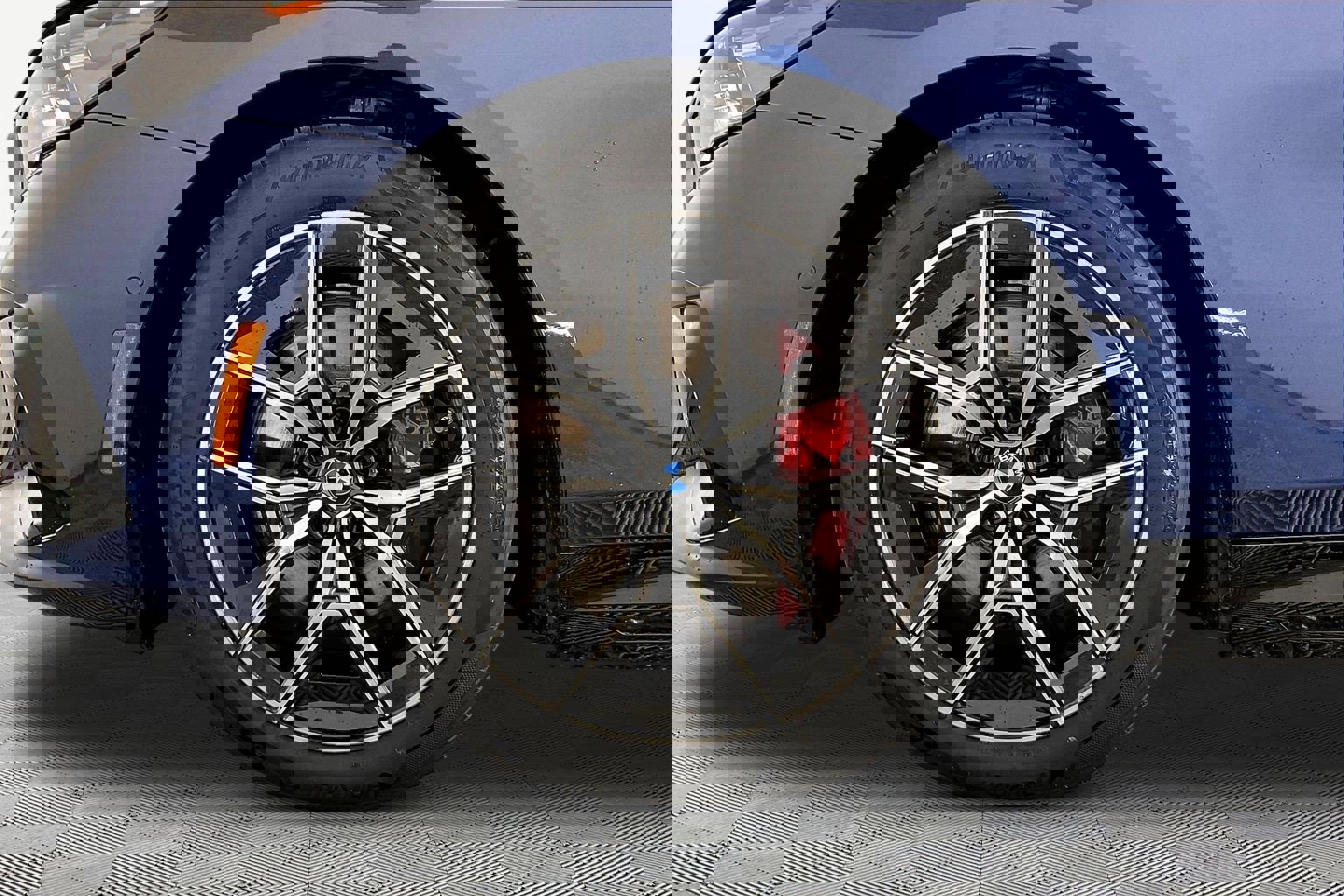 New 2026 BMW i5 eDrive40 image 16