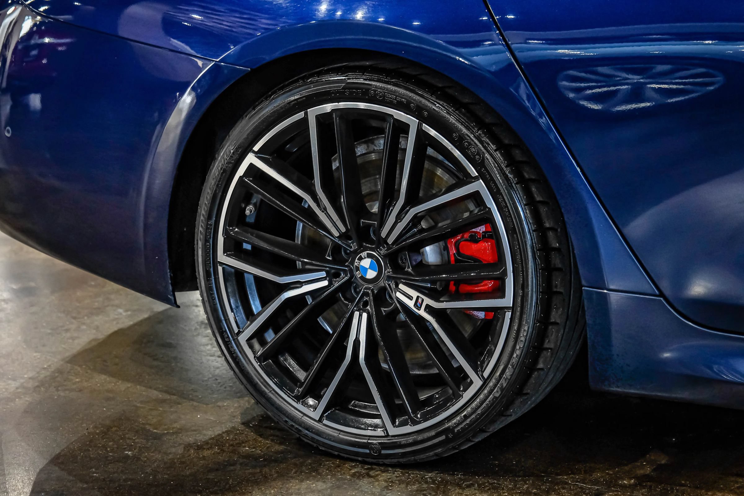 Used 2023 BMW M550i xDrive w/ Parking Assistance Package AWD/4WD image 67
