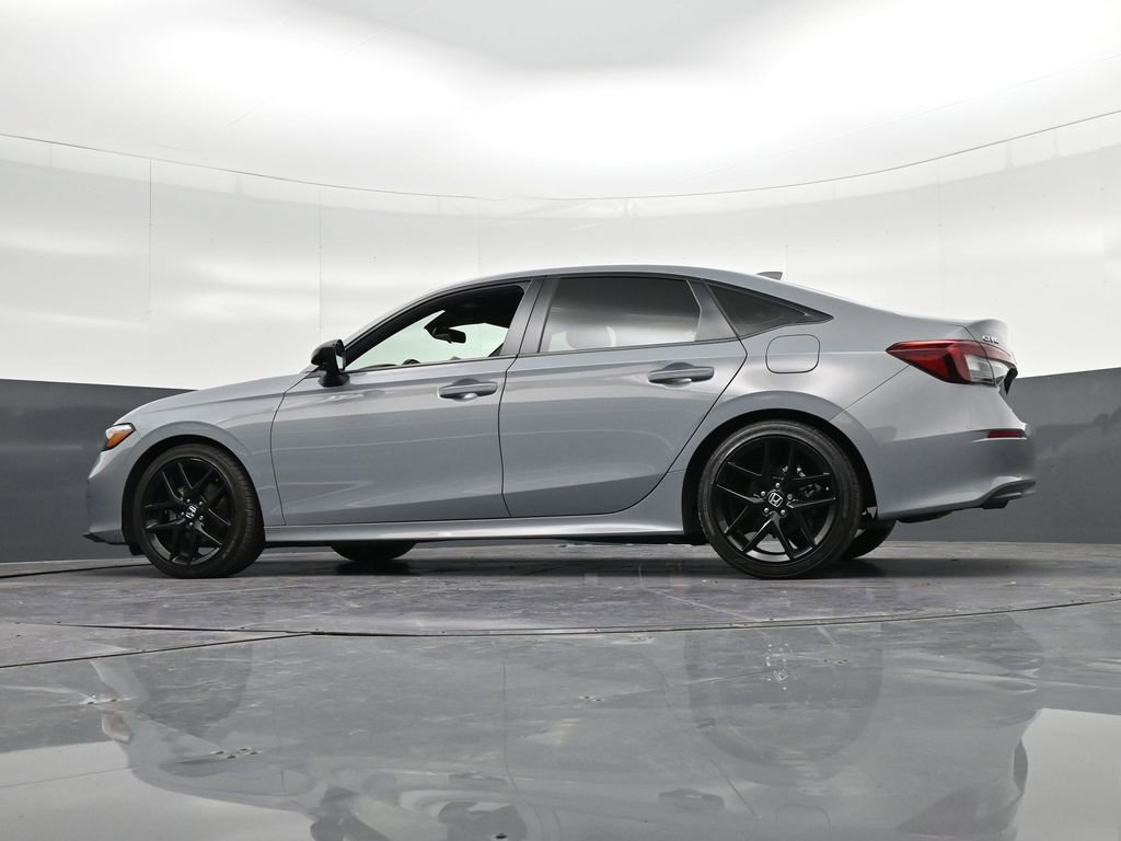 Used 2025 Honda Civic Sport image 36