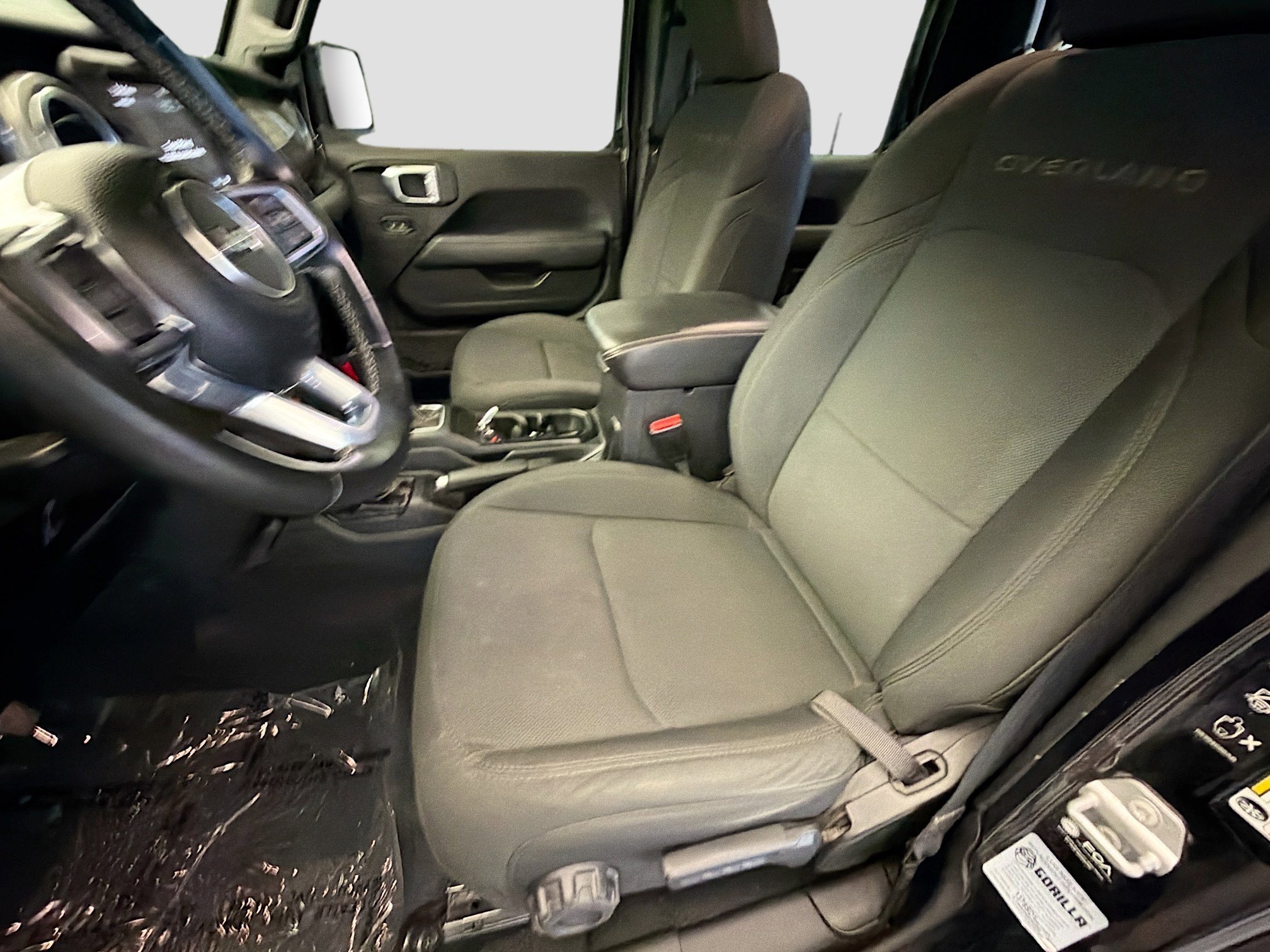 Used 2022 Jeep Gladiator Overland w/ Trailer Tow Package AWD/4WD image 11