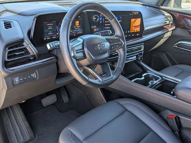 Used 2025 Chevrolet Traverse Z71 AWD/4WD image 10