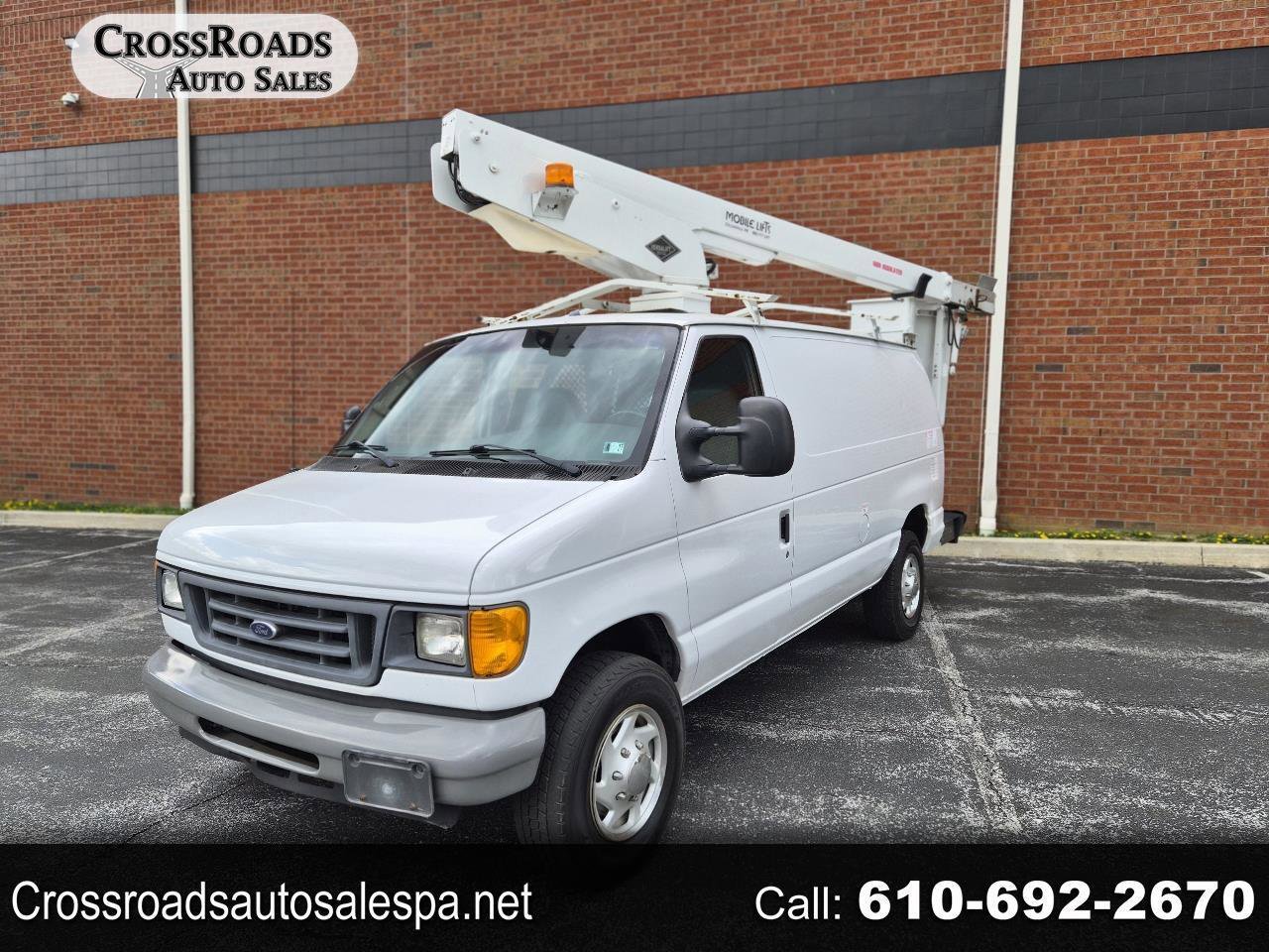 Used 2007 Ford E-350 and Econoline 350 Super Duty RWD image 1