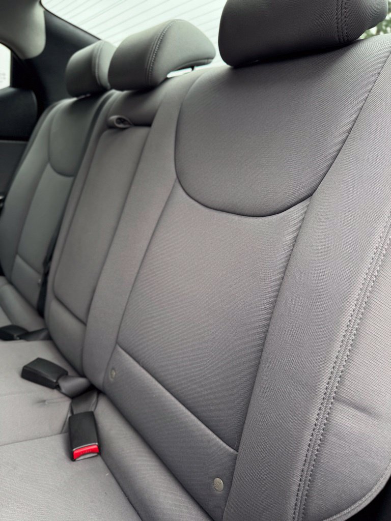 Used 2012 Hyundai Elantra GLS w/ Preferred Pkg 3 FWD image 31