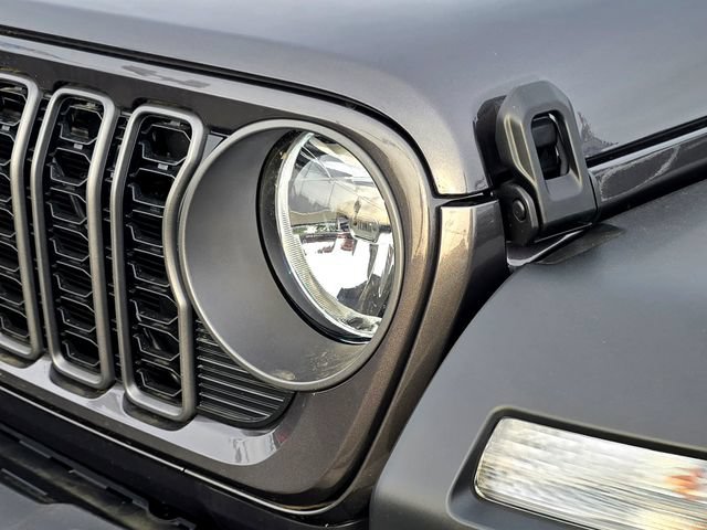 New 2026 Jeep Wrangler Sport AWD/4WD image 23