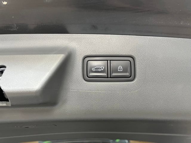 Used 2025 Hyundai Santa Fe SEL AWD/4WD image 45