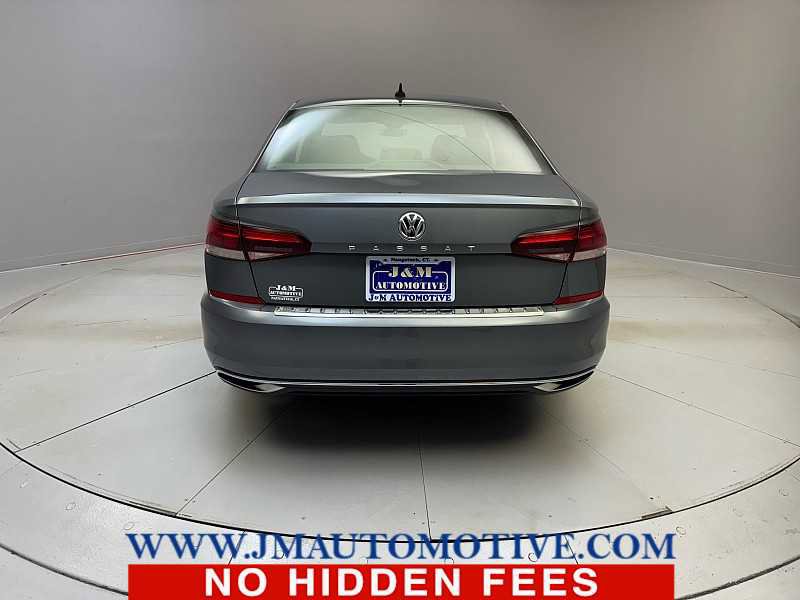 Used 2021 Volkswagen Passat 2.0T SE image 4