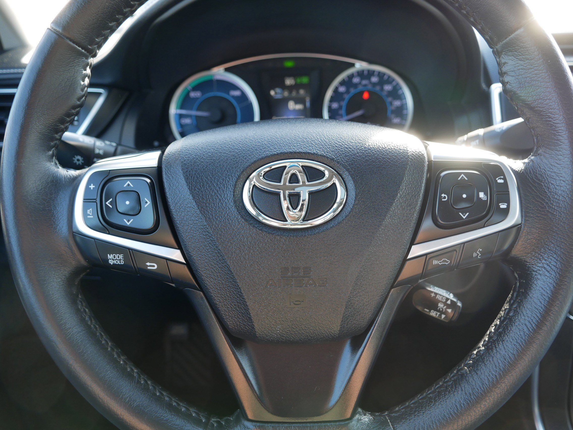 Used 2017 Toyota Camry XLE w/ Moonroof Package image 25