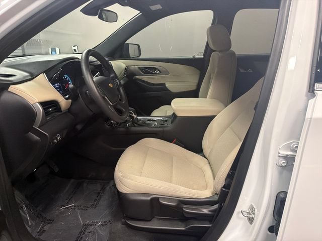 Used 2024 Chevrolet Traverse LS FWD image 9
