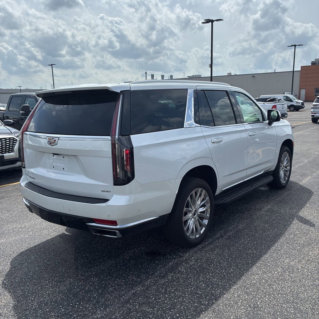 Used 2023 Cadillac Escalade Premium Luxury AWD/4WD image 7