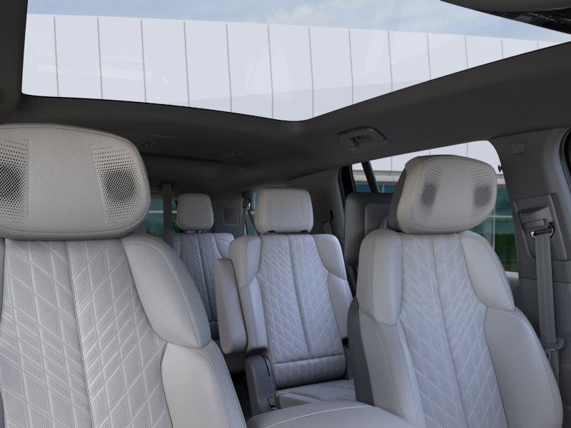 New 2026 Cadillac Escalade IQL Luxury w/ LPO, Radiant Package AWD/4WD image 24