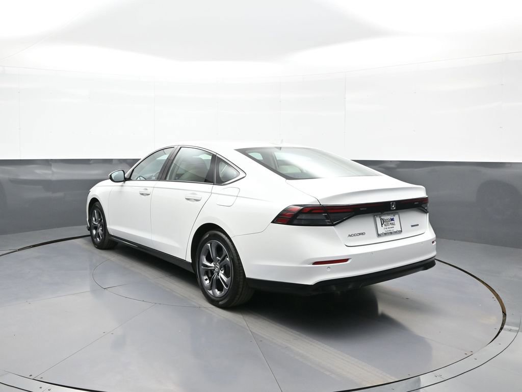 Certified 2024 Honda Accord EX-L image 8