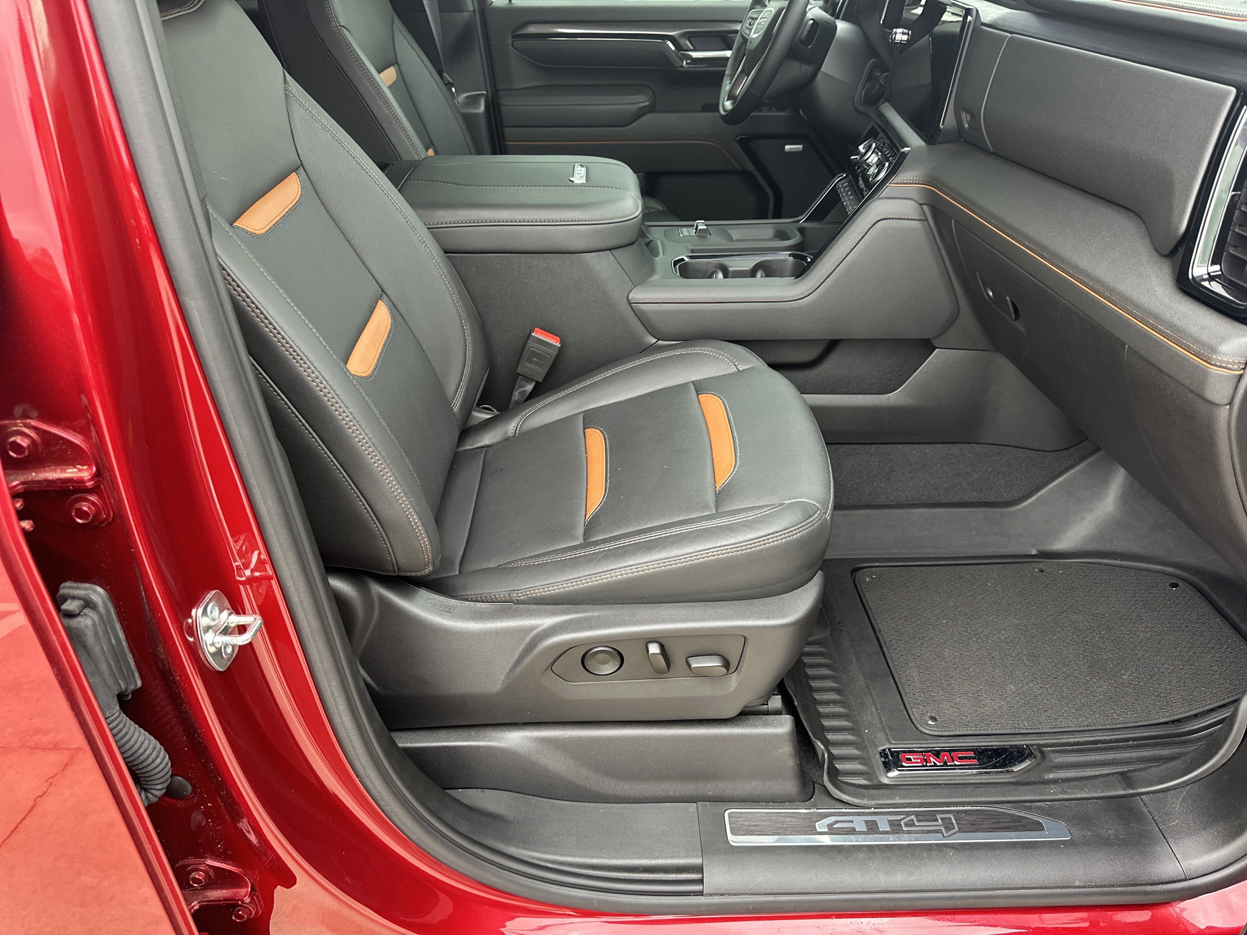 Certified 2025 GMC Sierra 2500 AT4 w/ AT4 Premium Plus Package image 14