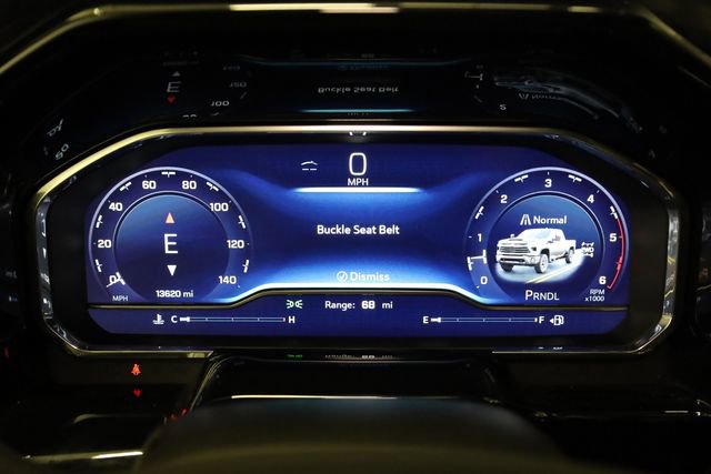 Used 2025 Chevrolet Silverado 3500 LTZ w/ LTZ Convenience Package image 18