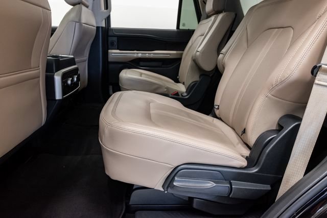 Used 2024 Ford Expedition Limited AWD/4WD image 28