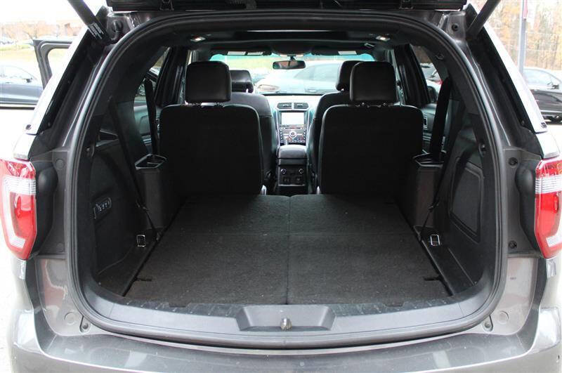 Used 2017 Ford Explorer Sport w/ Equipment Group 401A image 33