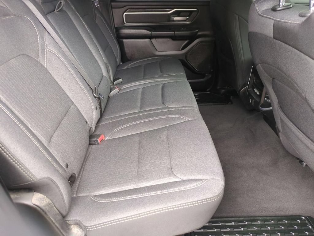 Used 2019 RAM 1500 Big Horn AWD/4WD image 29