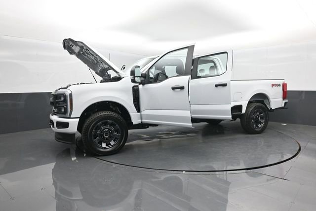 New 2026 Ford F250 XL w/ STX Appearance Package AWD/4WD image 43