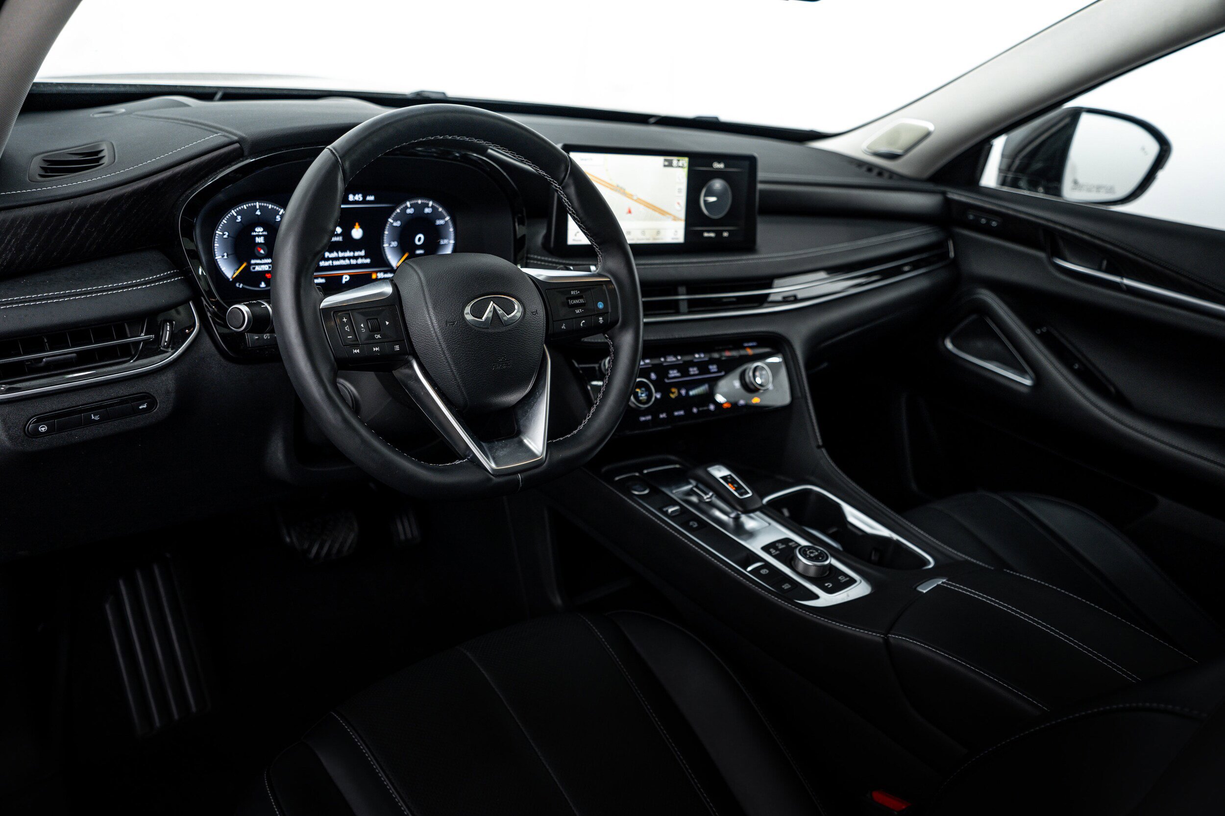 Used 2023 INFINITI QX60 Sensory w/ Vision Package AWD/4WD image 9