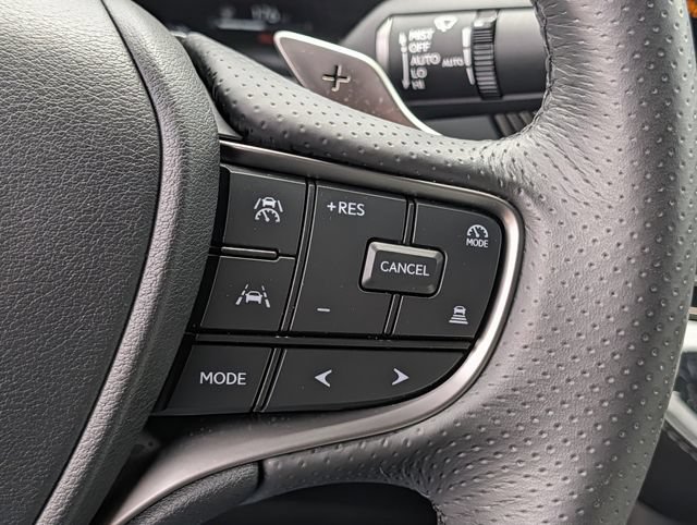 Used 2024 Lexus LS 500 F Sport AWD/4WD image 24