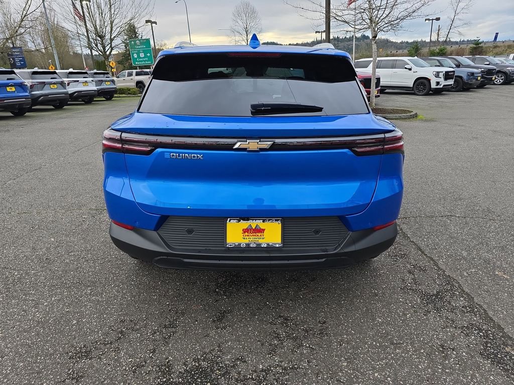 New 2026 Chevrolet Equinox EV LT image 5